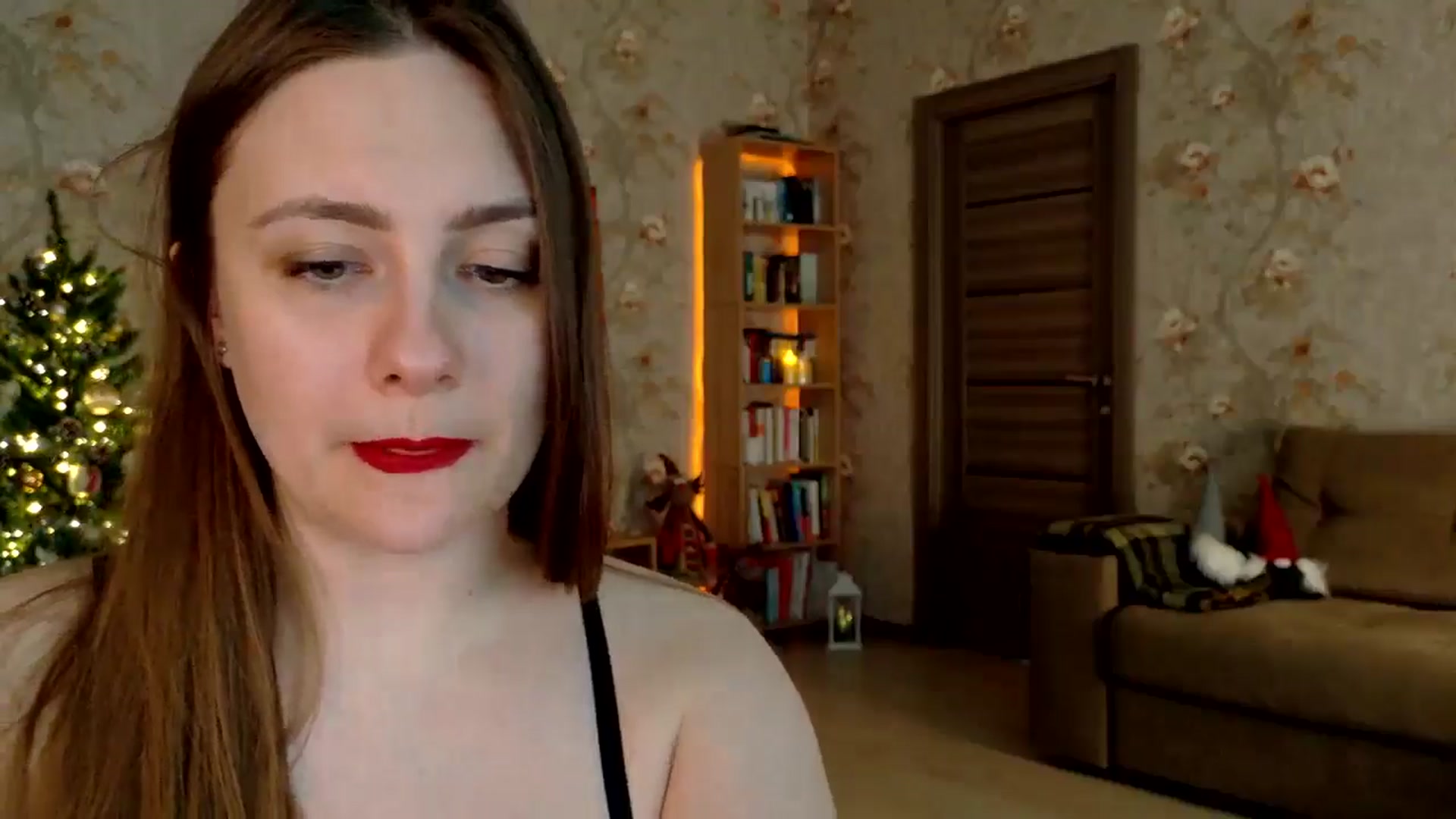 Gallery image thumbnail from QueenOfTease_'s myfreecams stream on, 12/30/2025, 08:03 image 4 of 20
