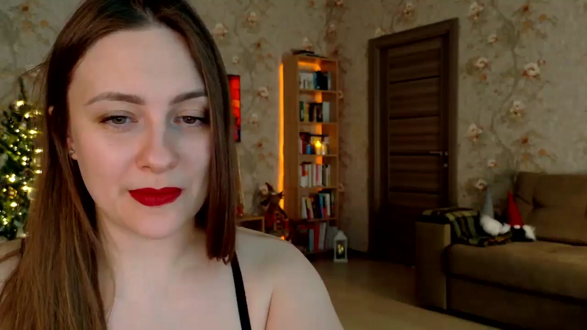 Gallery image thumbnail from QueenOfTease_'s myfreecams stream on, 12/30/2025, 08:03 image 5 of 20