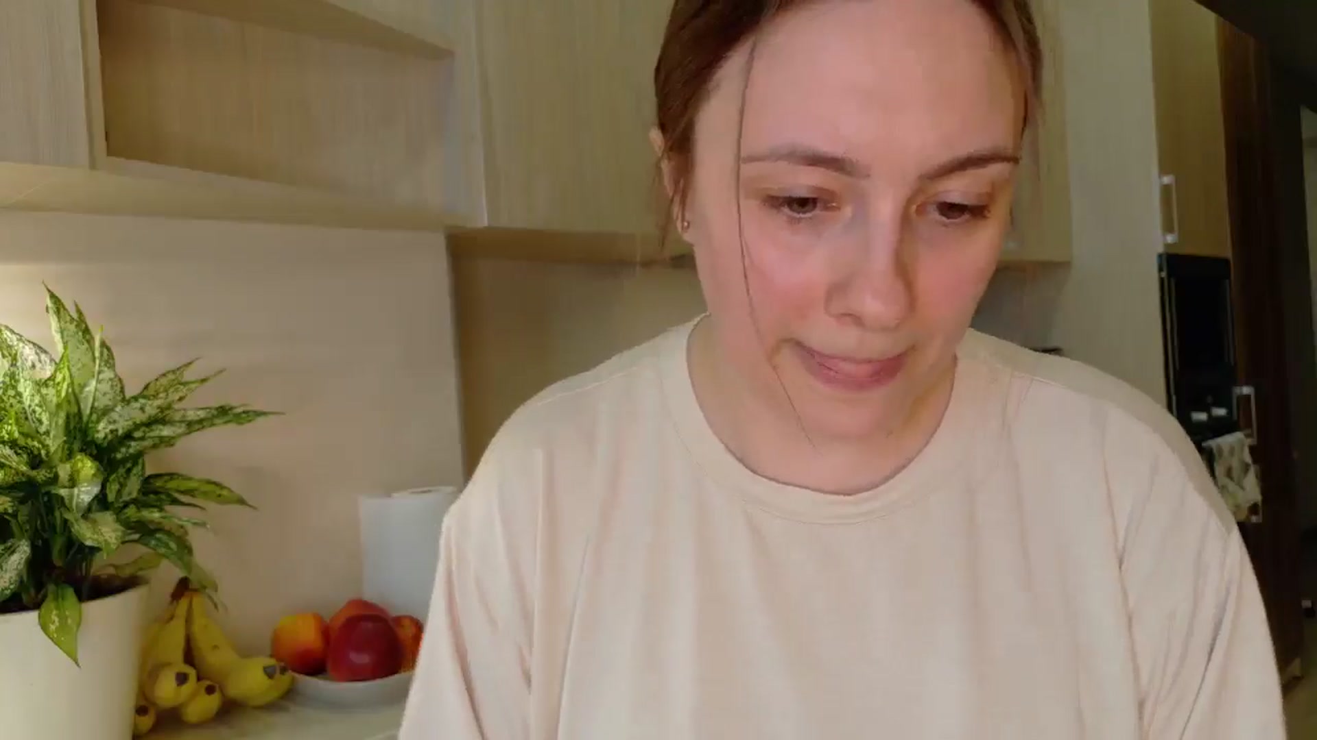 Gallery image thumbnail from QueenOfTease_'s myfreecams stream on, 12/31/2025, 07:07 image 3 of 20
