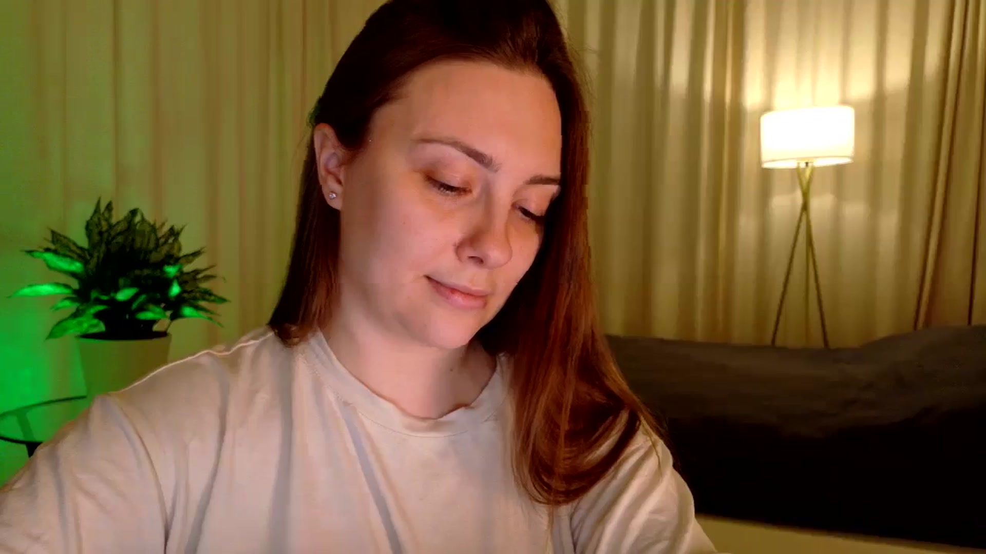 Gallery image thumbnail from QueenOfTease_'s myfreecams stream on, 01/07/2026, 06:17 image 11 of 20