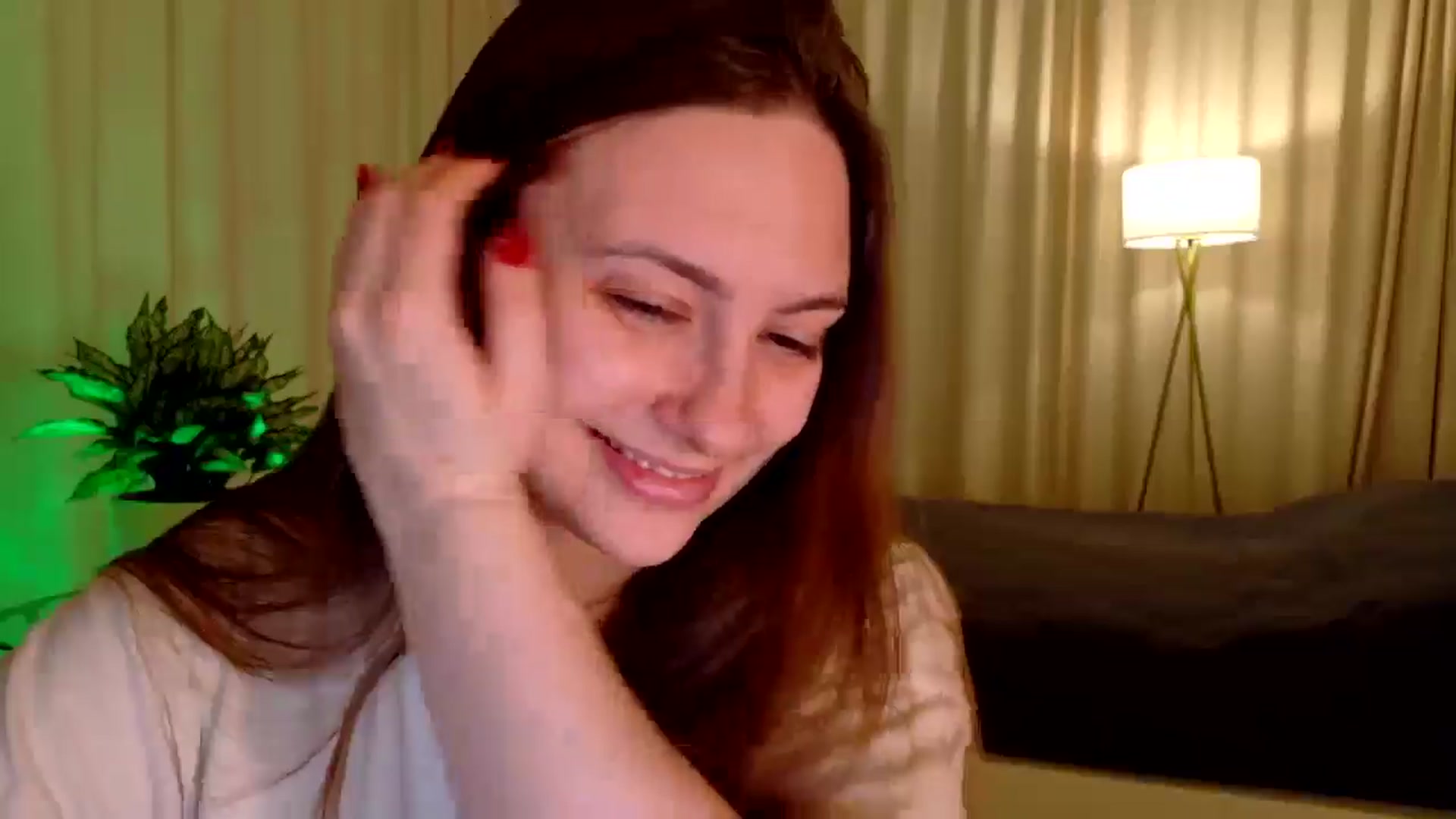 Gallery image thumbnail from QueenOfTease_'s myfreecams stream on, 01/07/2026, 06:17 image 16 of 20