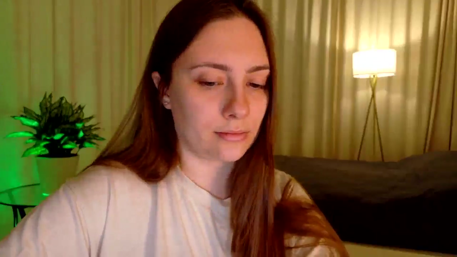 Gallery image thumbnail from QueenOfTease_'s myfreecams stream on, 01/07/2026, 06:17 image 5 of 20