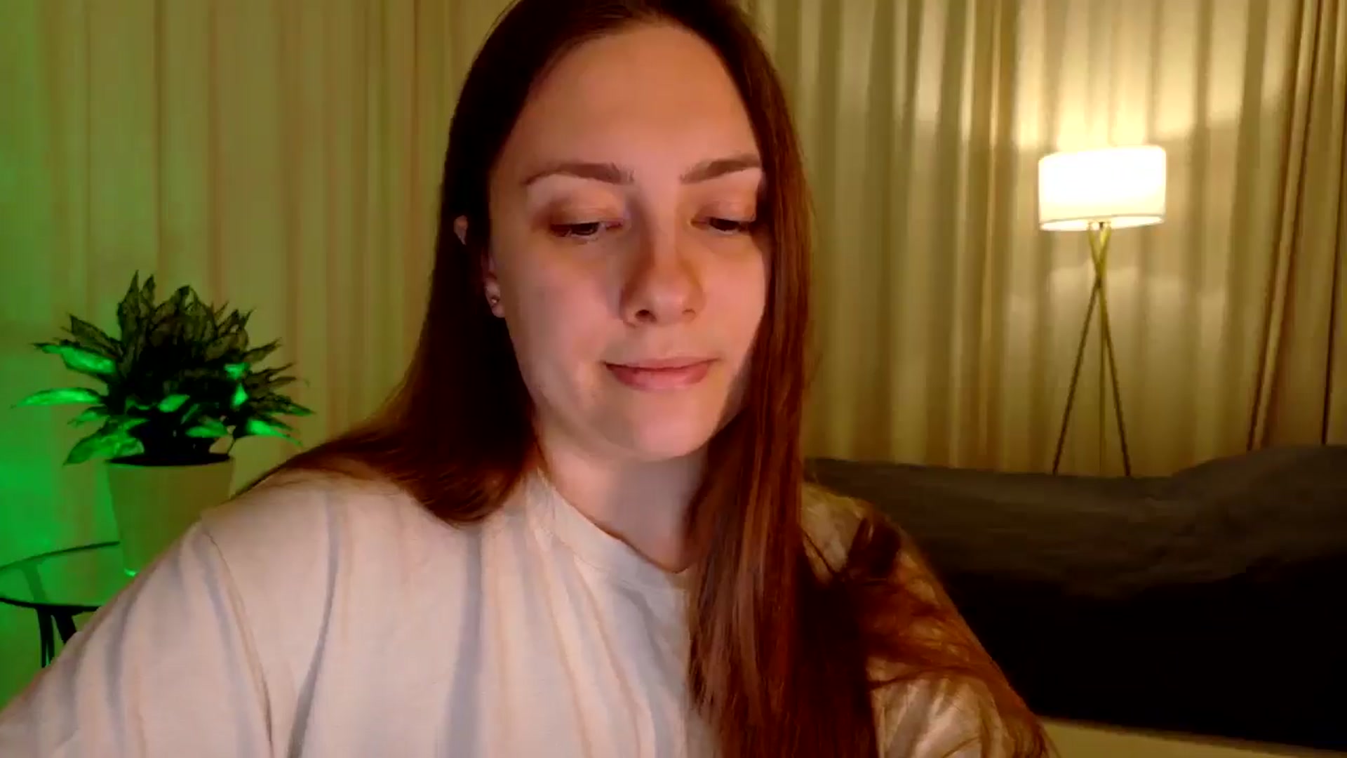 Gallery image thumbnail from QueenOfTease_'s myfreecams stream on, 01/07/2026, 06:17 image 2 of 20