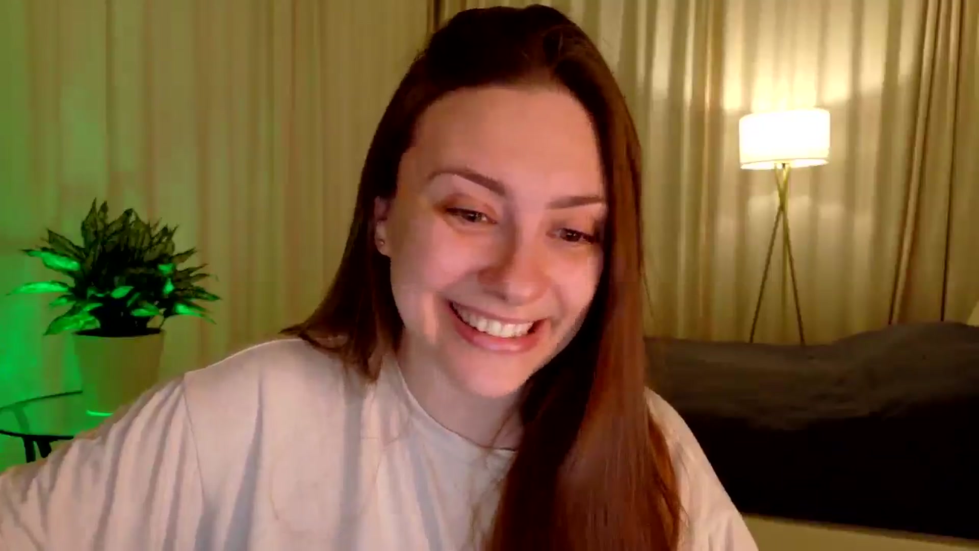 Gallery image thumbnail from QueenOfTease_'s myfreecams stream on, 01/07/2026, 06:49 image 8 of 20