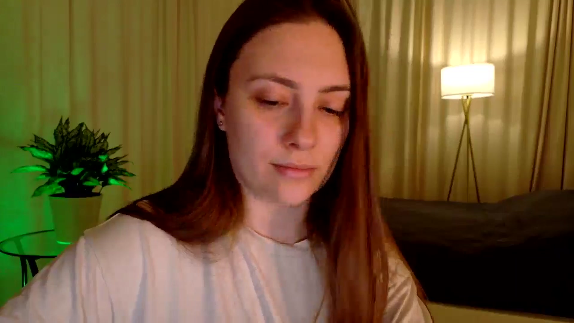 Gallery image thumbnail from QueenOfTease_'s myfreecams stream on, 01/07/2026, 06:49 image 12 of 20