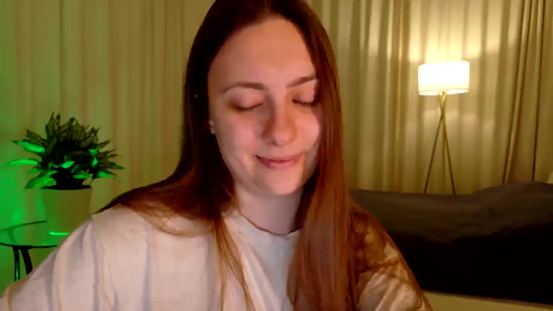 Gallery image thumbnail from QueenOfTease_'s myfreecams stream on, 01/07/2026, 06:49 image 7 of 20