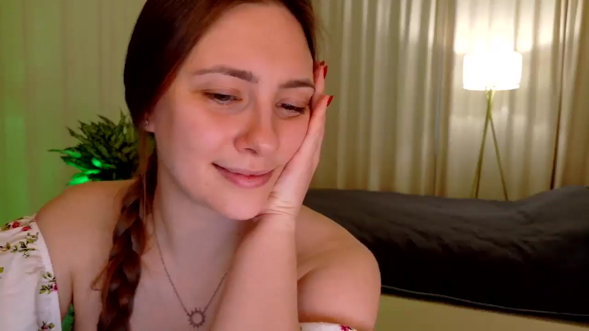 Gallery image thumbnail from QueenOfTease_'s myfreecams stream on, 01/11/2026, 06:19 image 10 of 20