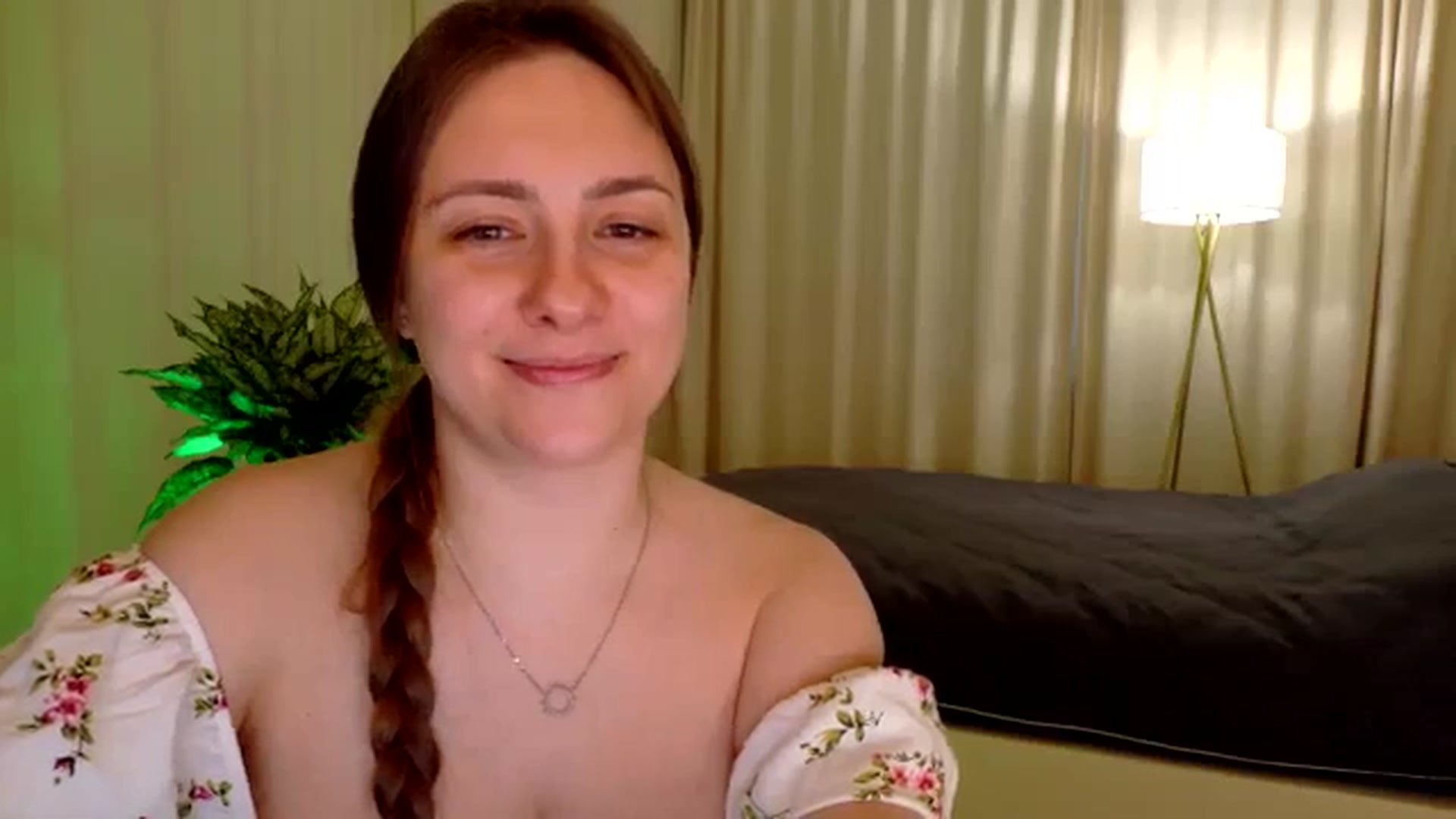 Gallery image thumbnail from QueenOfTease_'s myfreecams stream on, 01/11/2026, 06:19 image 11 of 20