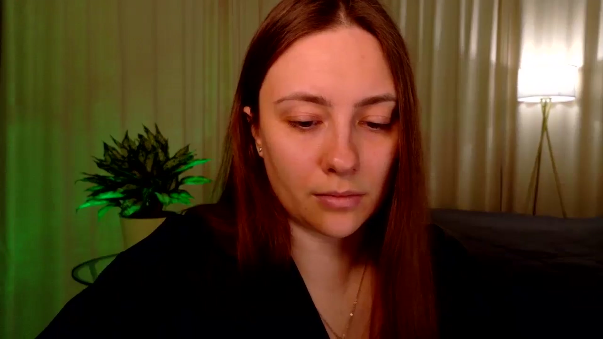Gallery image thumbnail from QueenOfTease_'s myfreecams stream on, 01/12/2026, 05:49 image 16 of 20