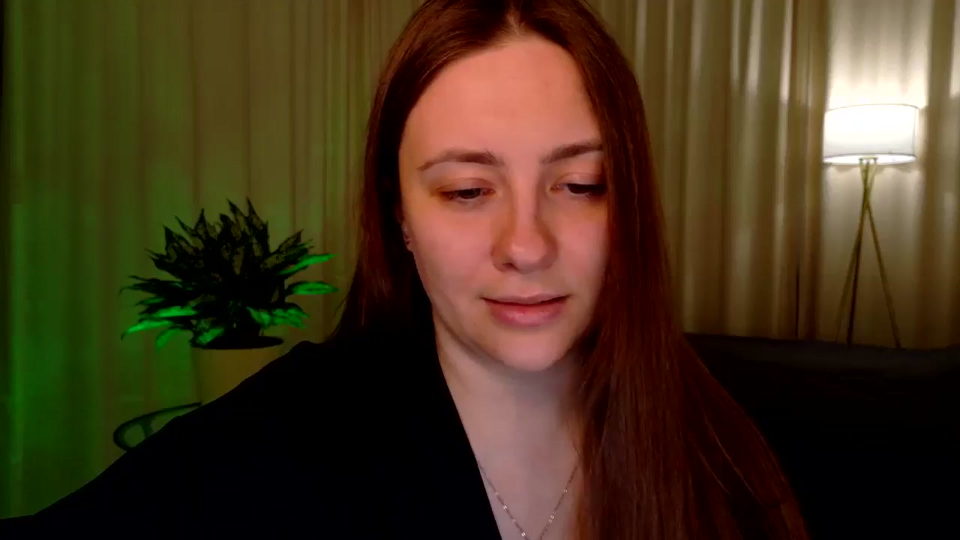 Gallery image thumbnail from QueenOfTease_'s myfreecams stream on, 01/12/2026, 05:49 image 4 of 20