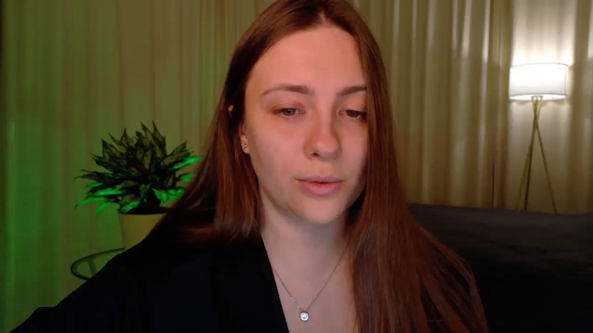Gallery image thumbnail from QueenOfTease_'s myfreecams stream on, 01/12/2026, 06:12 image 14 of 20