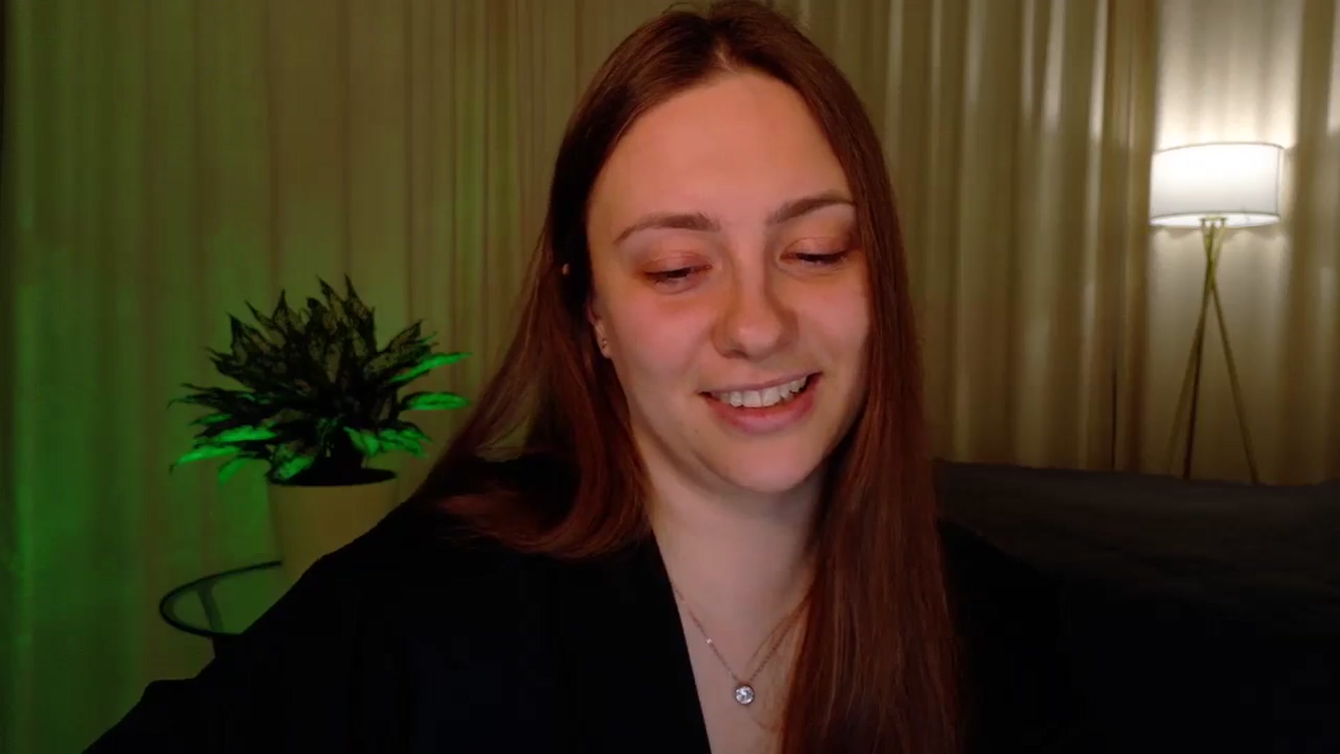 Gallery image thumbnail from QueenOfTease_'s myfreecams stream on, 01/12/2026, 06:12 image 17 of 20