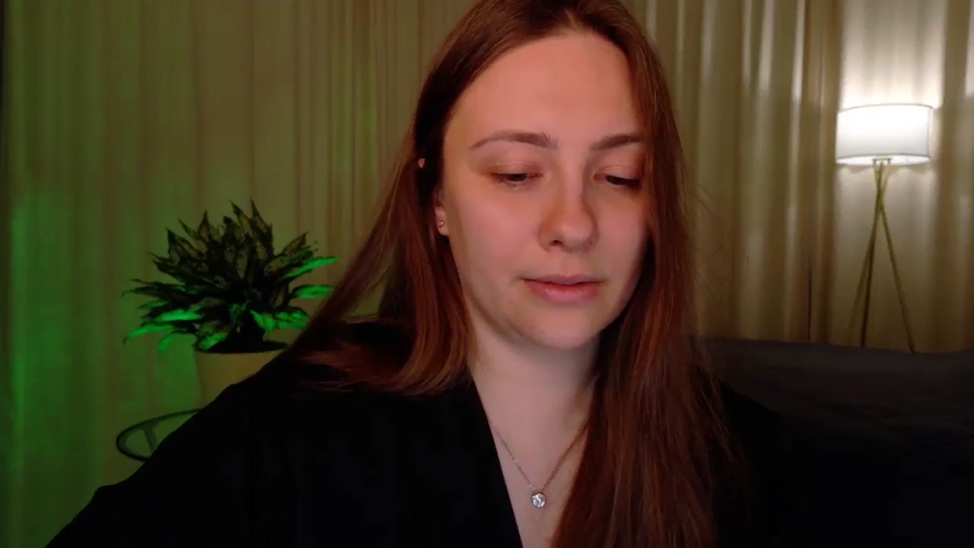 Gallery image thumbnail from QueenOfTease_'s myfreecams stream on, 01/12/2026, 06:12 image 18 of 20