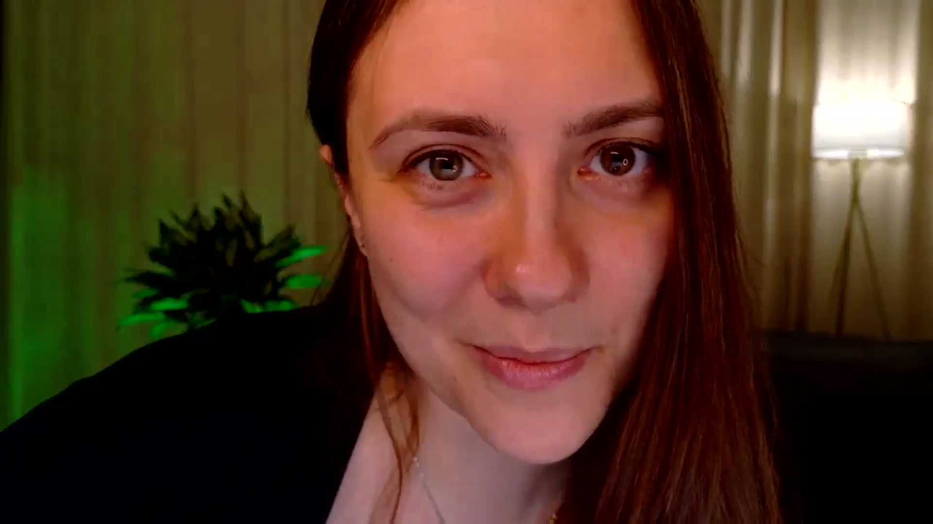 Gallery image thumbnail from QueenOfTease_'s myfreecams stream on, 01/12/2026, 06:48 image 11 of 20