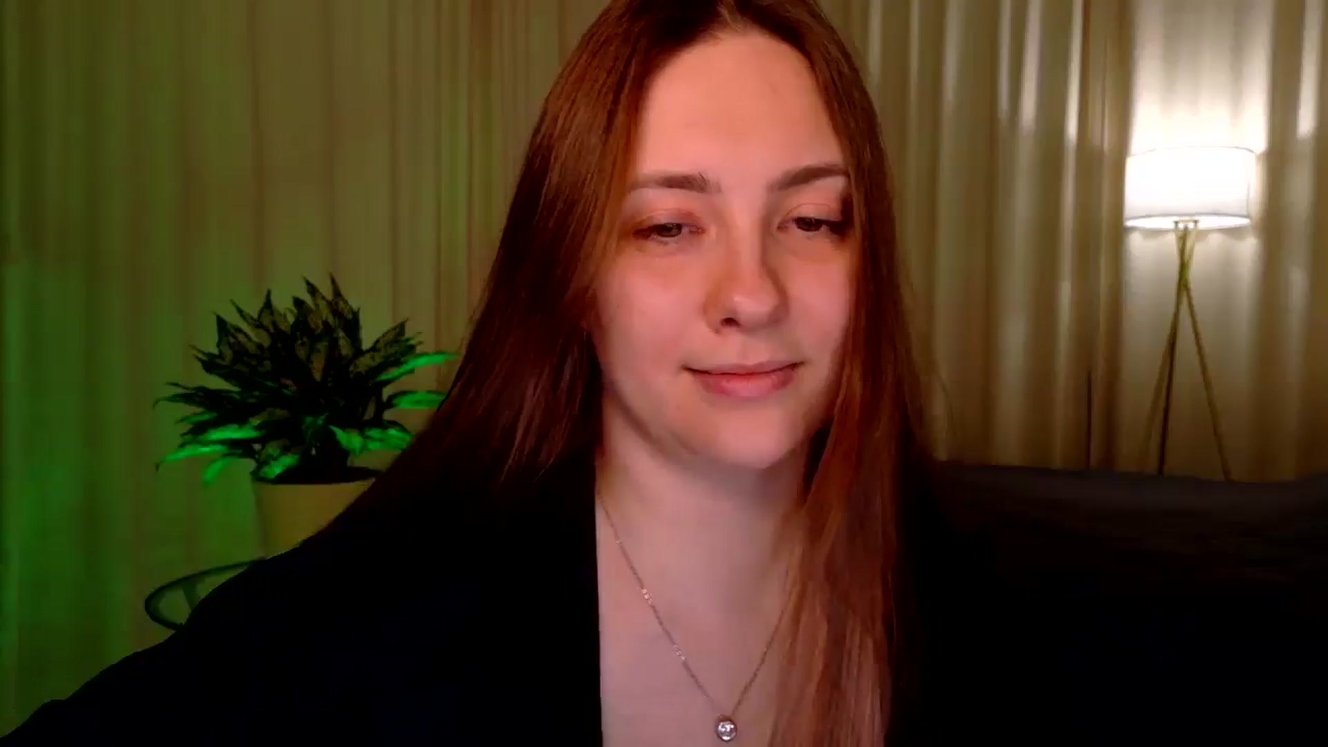 Gallery image thumbnail from QueenOfTease_'s myfreecams stream on, 01/12/2026, 06:48 image 10 of 20