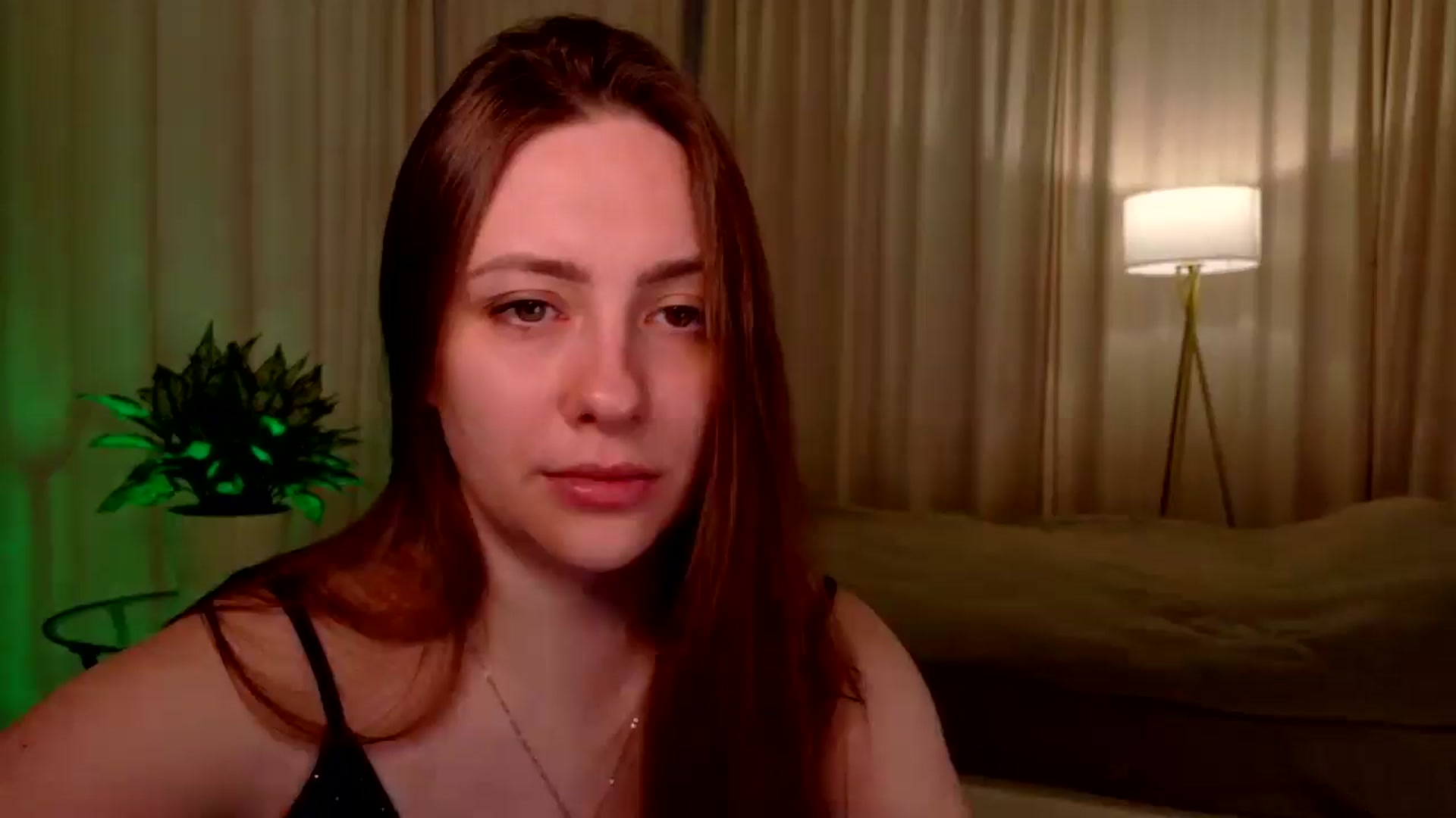 Gallery image thumbnail from QueenOfTease_'s myfreecams stream on, 01/14/2026, 06:41 image 6 of 20