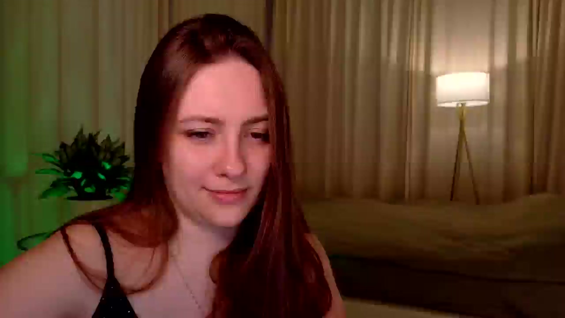Gallery image thumbnail from QueenOfTease_'s myfreecams stream on, 01/14/2026, 06:41 image 7 of 20