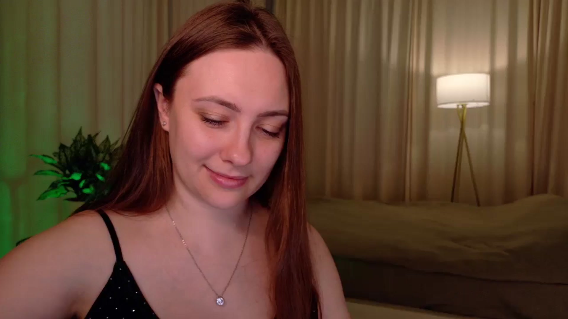 Gallery image thumbnail from QueenOfTease_'s myfreecams stream on, 01/14/2026, 07:03 image 12 of 20