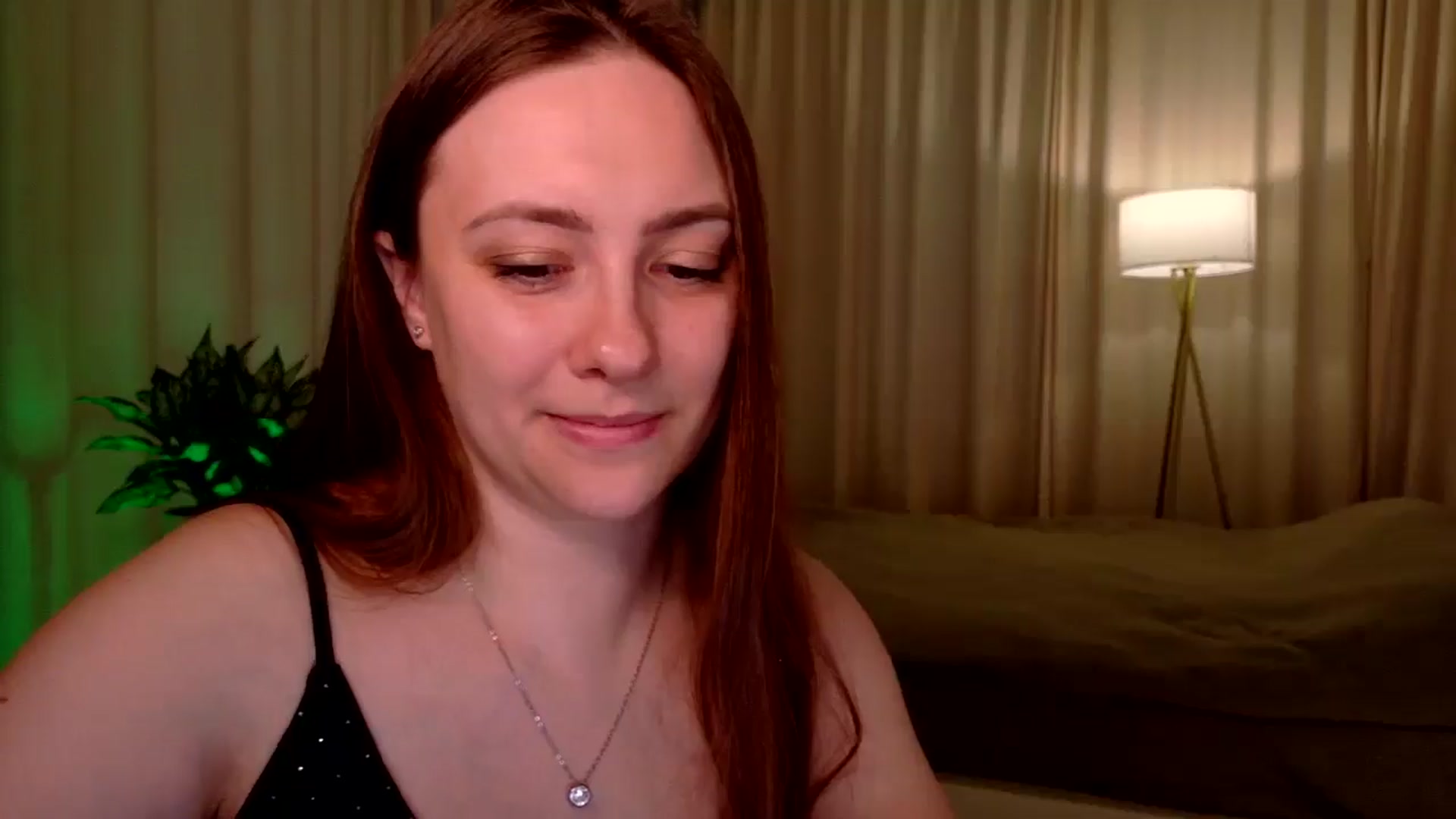 Gallery image thumbnail from QueenOfTease_'s myfreecams stream on, 01/14/2026, 07:03 image 19 of 20