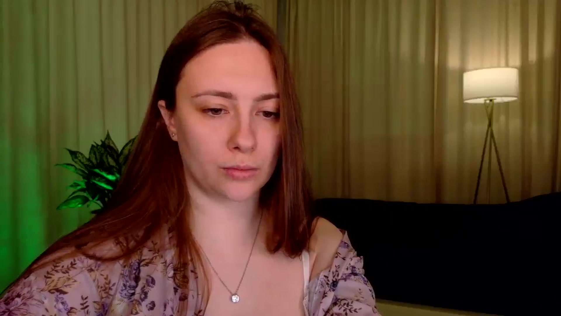 Gallery image thumbnail from QueenOfTease_'s myfreecams stream on, 01/21/2026, 06:50 image 15 of 20
