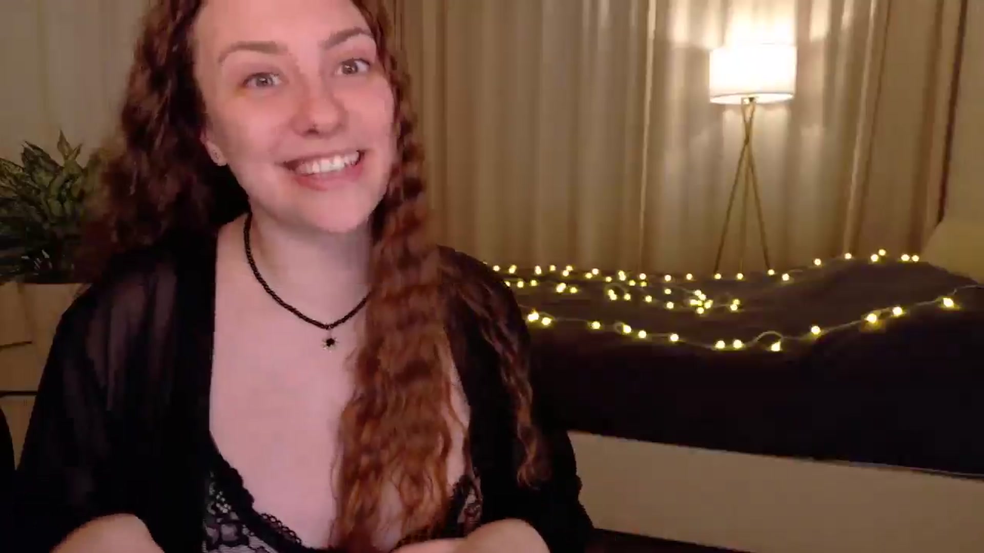 Gallery image thumbnail from QueenOfTease_'s myfreecams stream on, 01/28/2026, 06:32 image 9 of 20