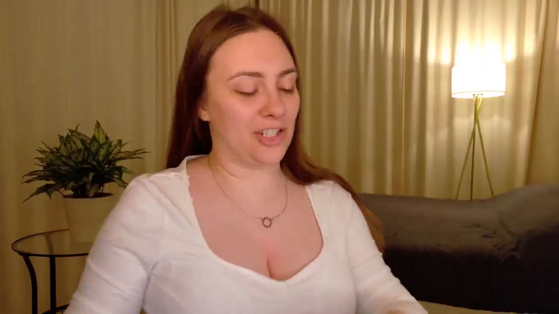 Gallery image thumbnail from QueenOfTease_'s myfreecams stream on, 02/11/2026, 07:15 image 2 of 20