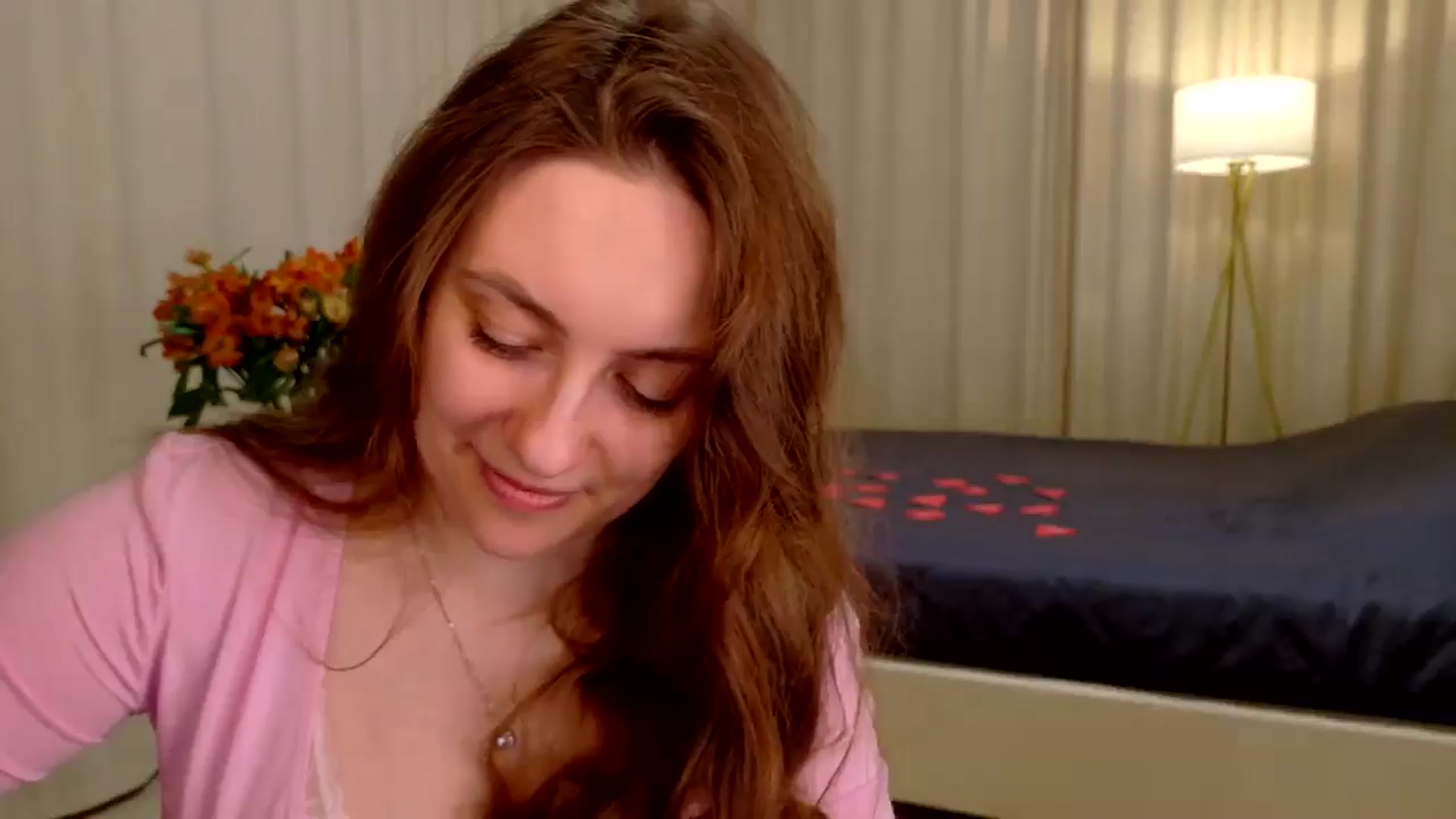 Gallery image thumbnail from QueenOfTease_'s myfreecams stream on, 02/15/2026, 07:46 image 6 of 20