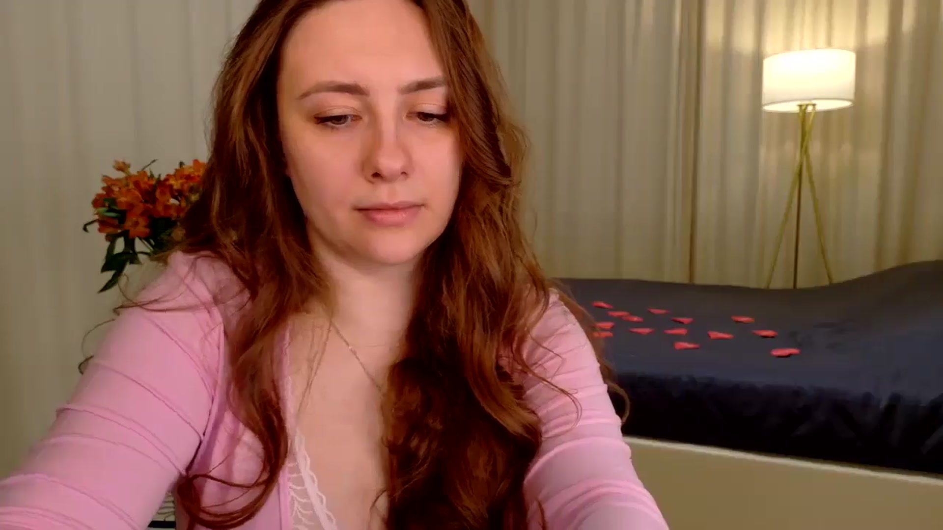 Gallery image thumbnail from QueenOfTease_'s myfreecams stream on, 02/15/2026, 07:46 image 7 of 20