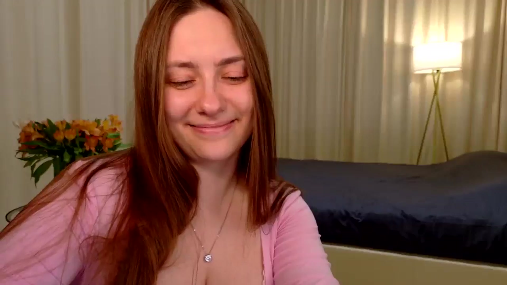 Gallery image thumbnail from QueenOfTease_'s myfreecams stream on, 02/25/2026, 07:38 image 16 of 20