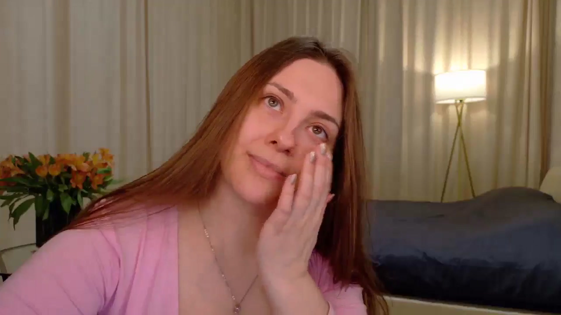 Gallery image thumbnail from QueenOfTease_'s myfreecams stream on, 02/25/2026, 07:38 image 4 of 20