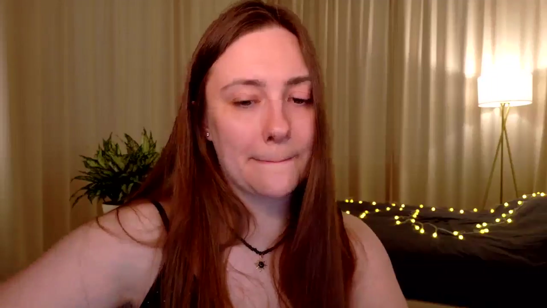 Gallery image thumbnail from QueenOfTease_'s myfreecams stream on, 03/01/2026, 06:55 image 8 of 20