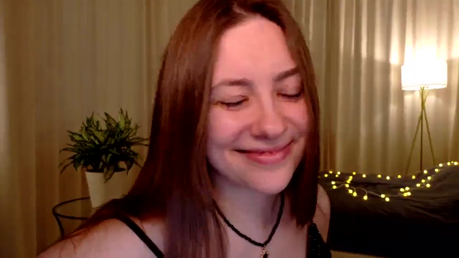 Gallery image thumbnail from QueenOfTease_'s myfreecams stream on, 03/01/2026, 06:55 image 18 of 20