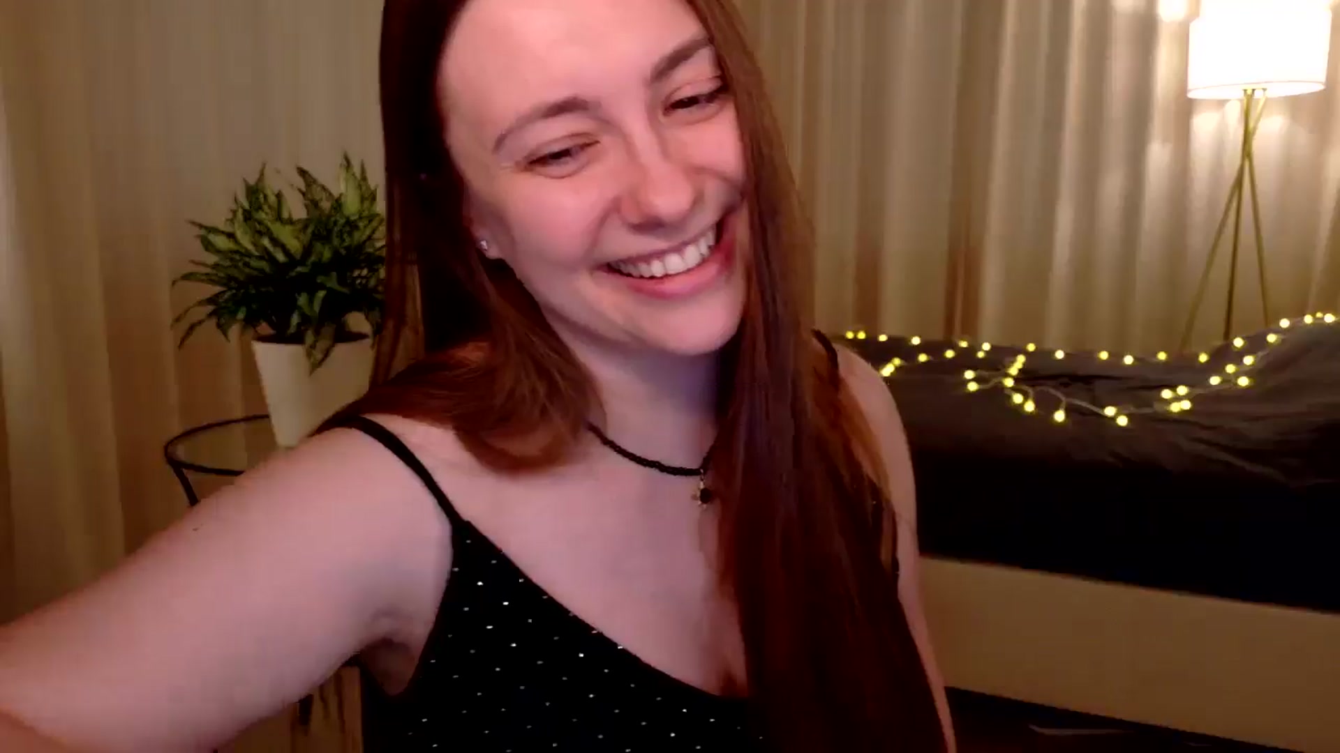Gallery image thumbnail from QueenOfTease_'s myfreecams stream on, 03/01/2026, 08:14 image 10 of 20