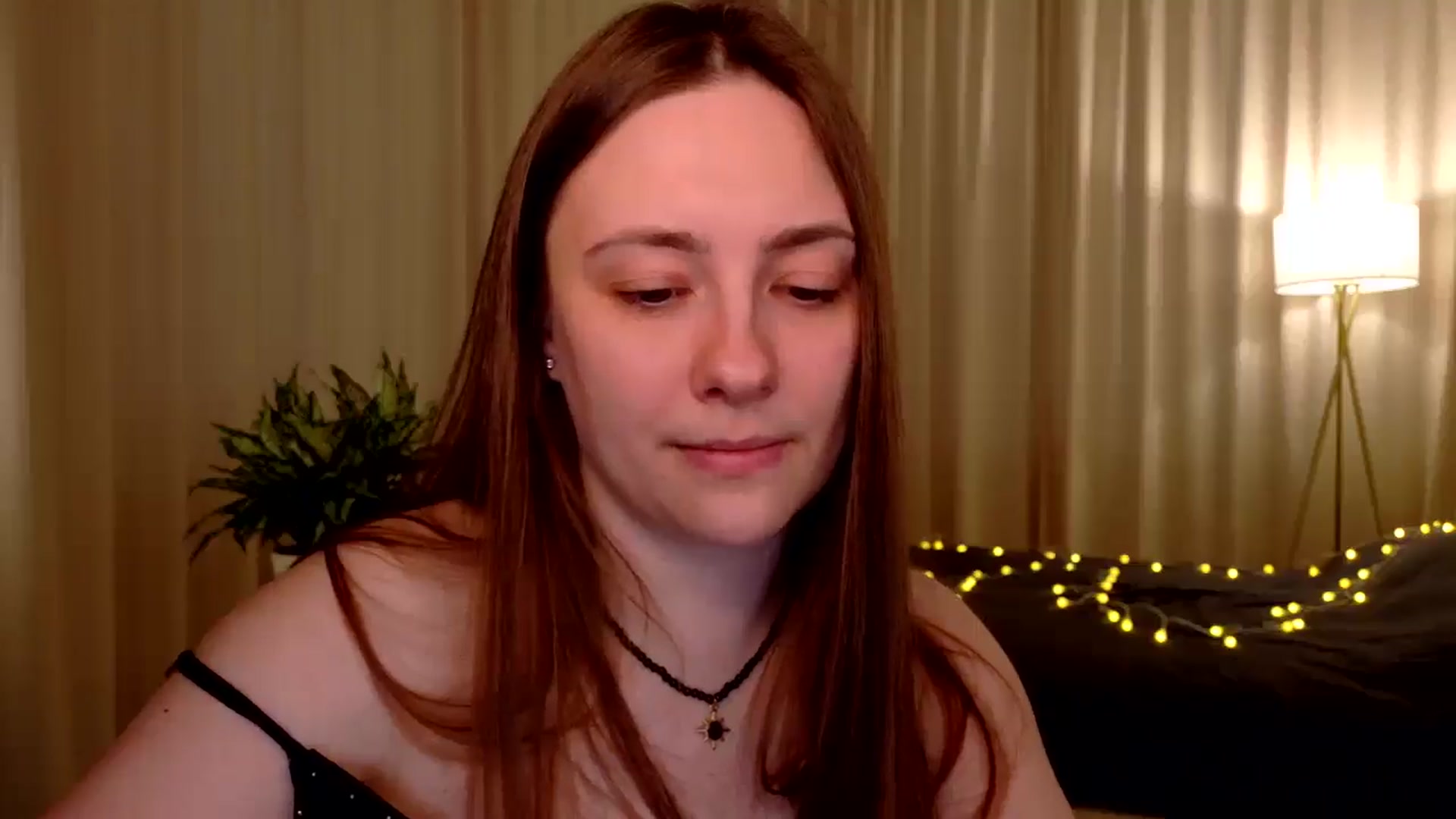 Gallery image thumbnail from QueenOfTease_'s myfreecams stream on, 03/01/2026, 08:14 image 19 of 20