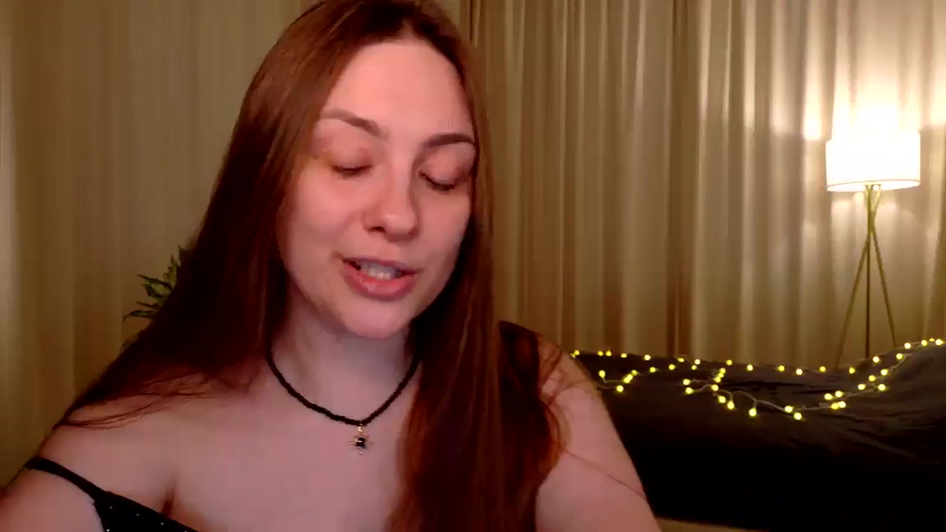 Gallery image thumbnail from QueenOfTease_'s myfreecams stream on, 03/01/2026, 08:14 image 14 of 20