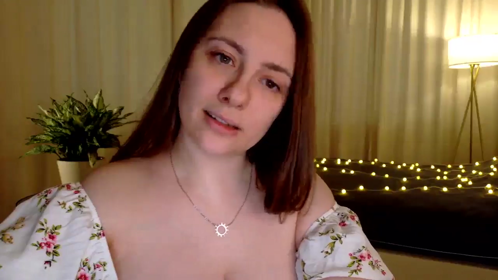 Gallery image thumbnail from QueenOfTease_'s myfreecams stream on, 03/09/2026, 07:10 image 16 of 20