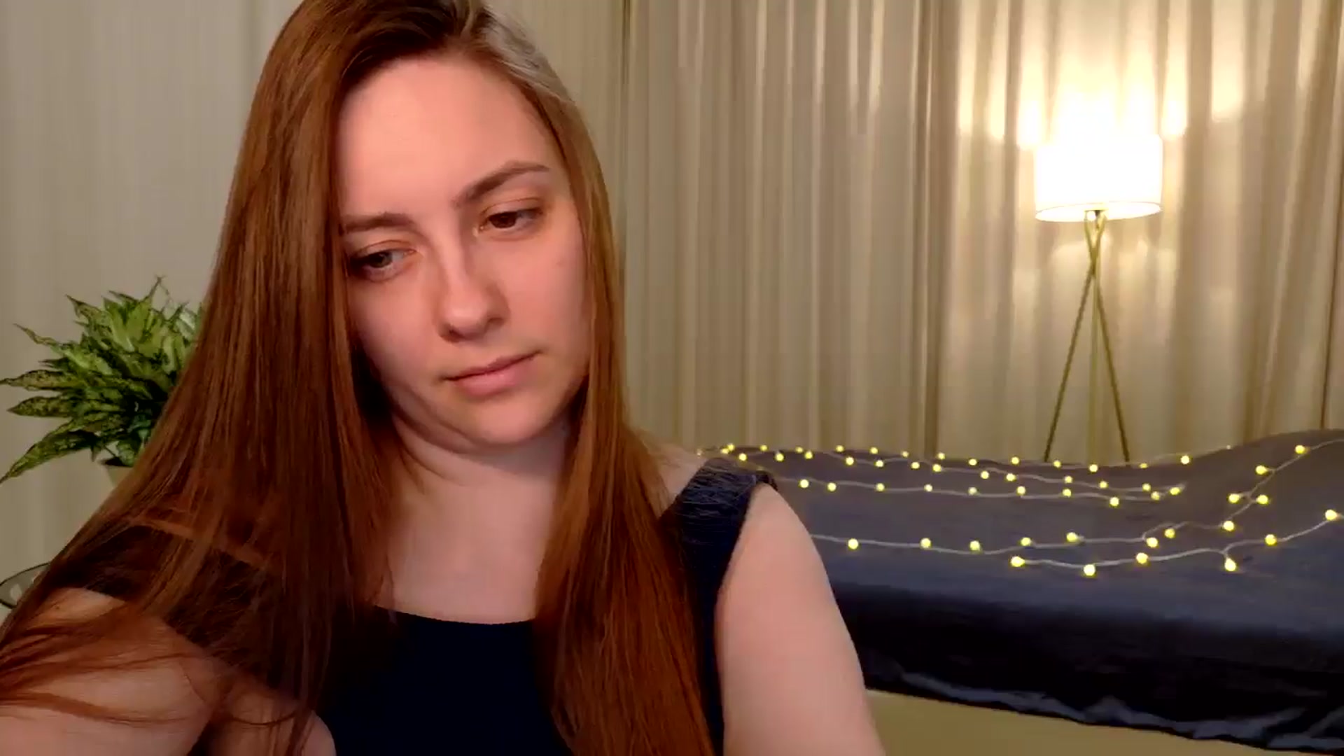 Gallery image thumbnail from QueenOfTease_'s myfreecams stream on, 03/13/2026, 06:16 image 4 of 20