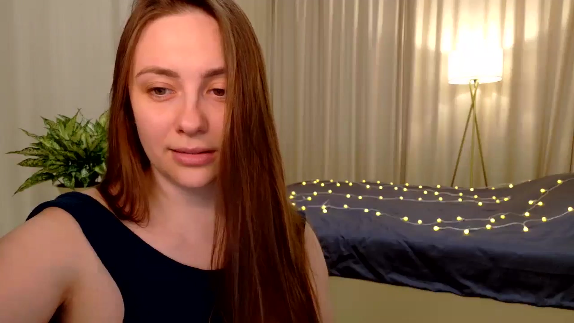 Gallery image thumbnail from QueenOfTease_'s myfreecams stream on, 03/13/2026, 06:16 image 16 of 20