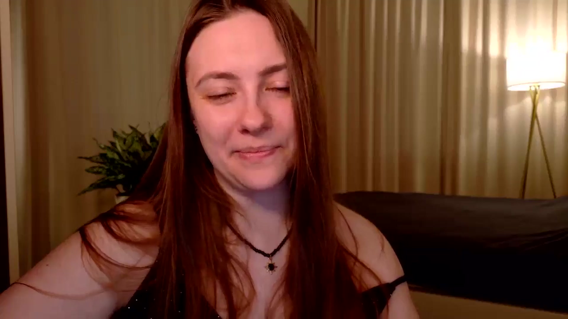 Gallery image thumbnail from QueenOfTease_'s myfreecams stream on, 03/17/2026, 07:04 image 5 of 20