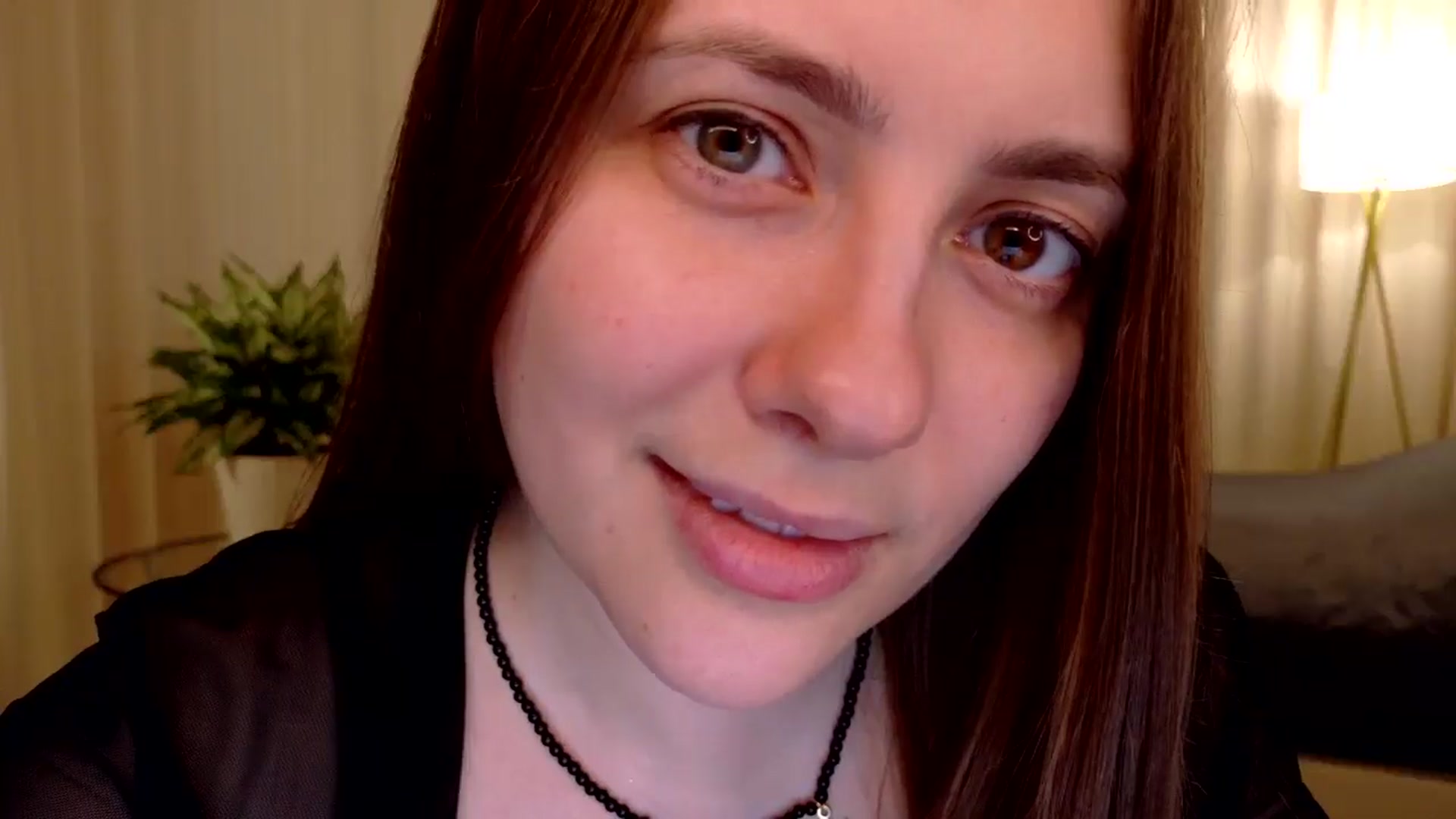 Gallery image thumbnail from QueenOfTease_'s myfreecams stream on, 03/18/2026, 07:22 image 9 of 20