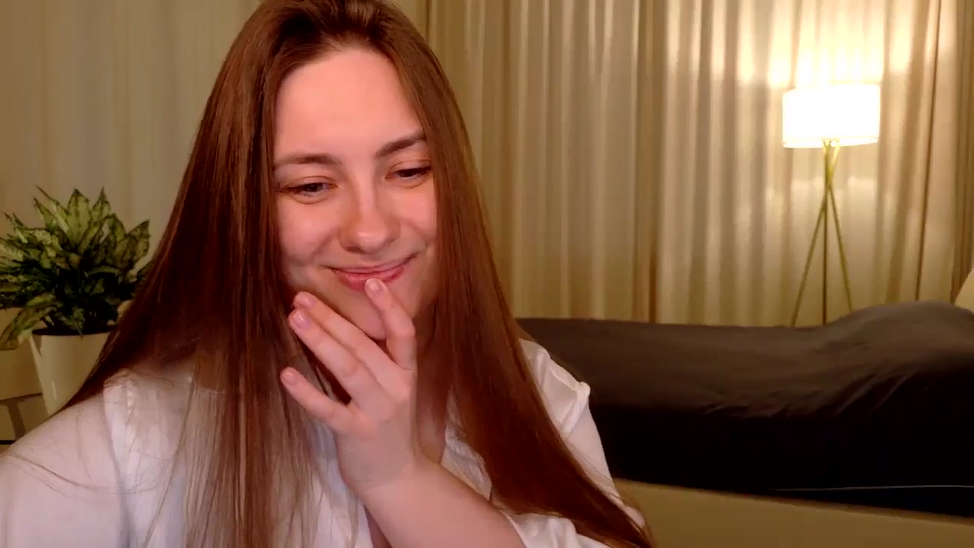Gallery image thumbnail from QueenOfTease_'s myfreecams stream on, 03/28/2026, 06:28 image 18 of 20