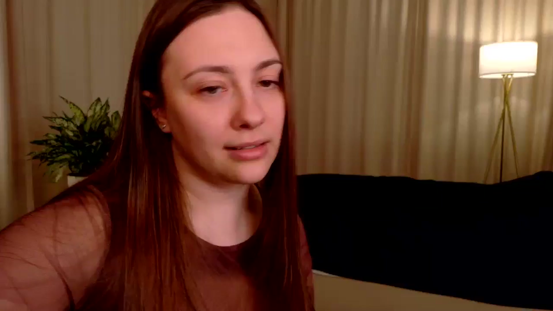Gallery image thumbnail from QueenOfTease_'s myfreecams stream on, 04/01/2026, 06:07 image 18 of 20