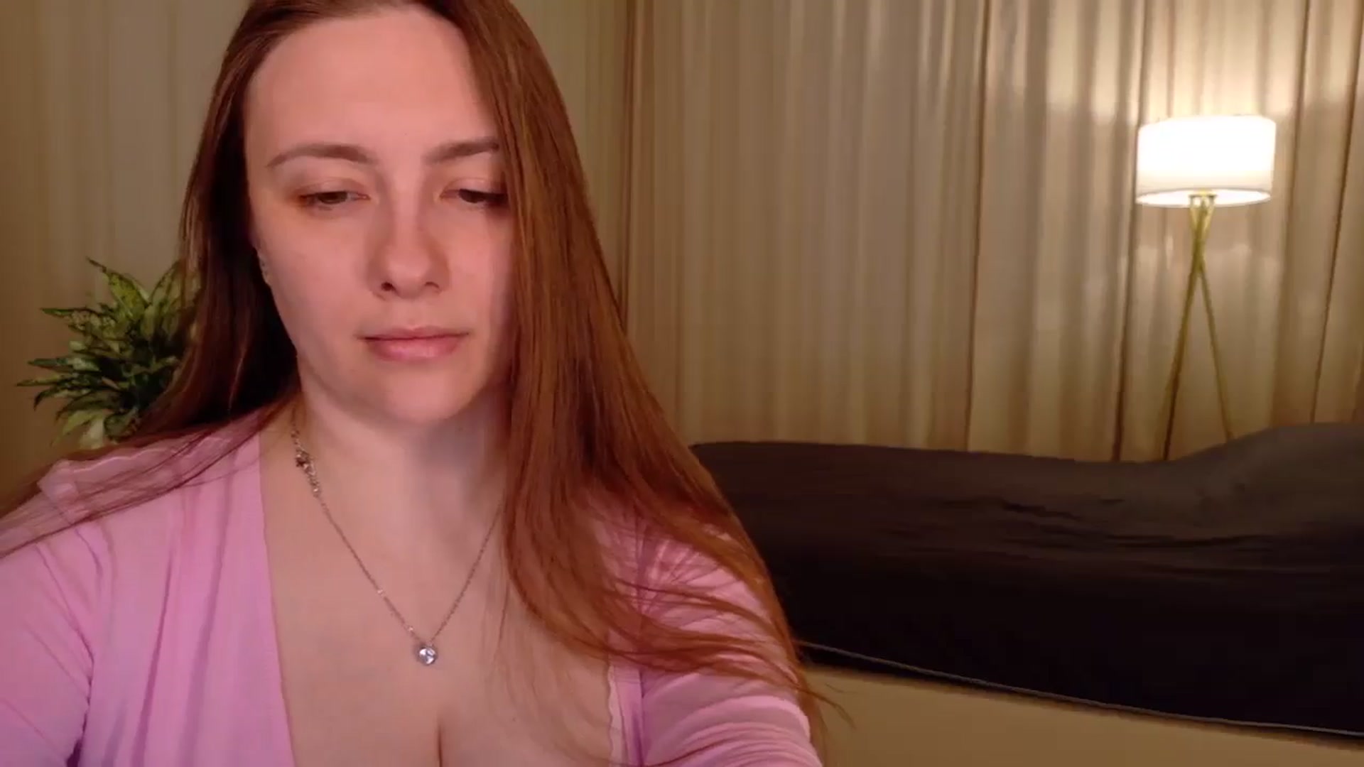 Gallery image thumbnail from QueenOfTease_'s myfreecams stream on, 04/05/2026, 06:30 image 2 of 20
