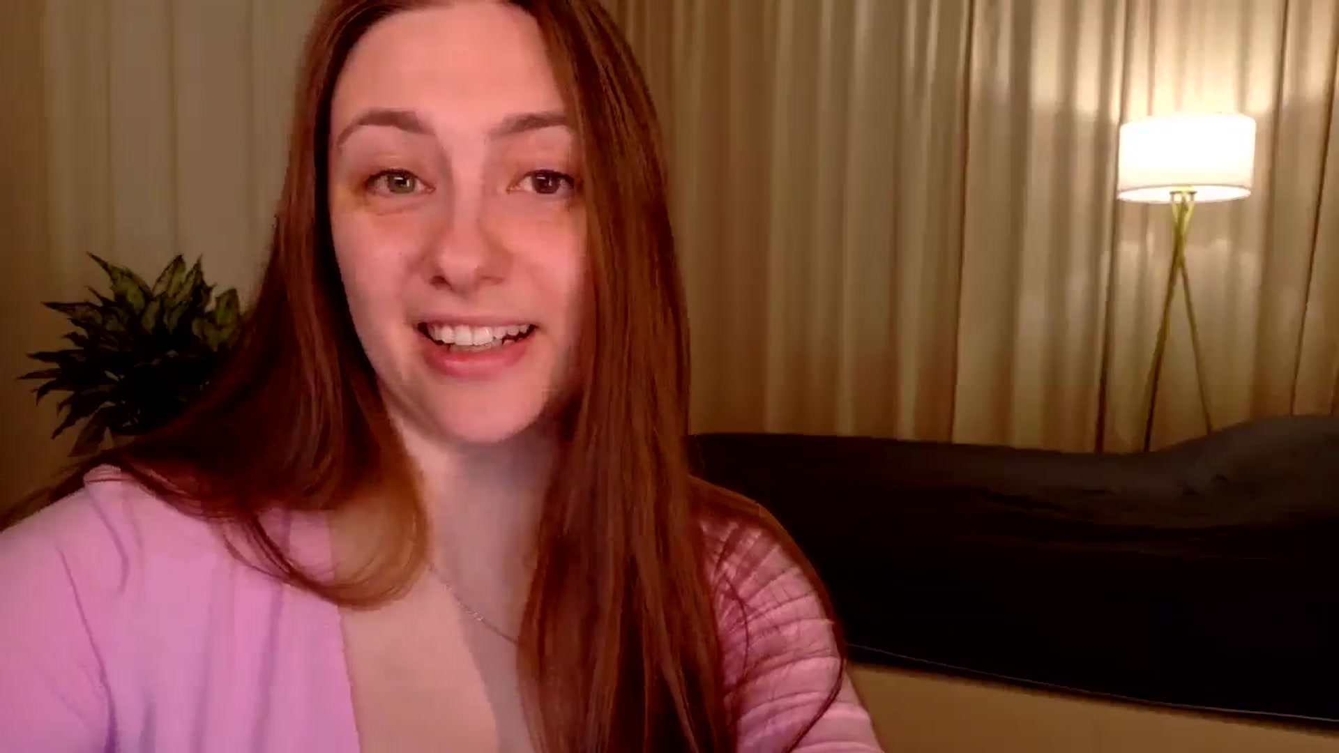 Gallery image thumbnail from QueenOfTease_'s myfreecams stream on, 04/05/2026, 06:30 image 11 of 20