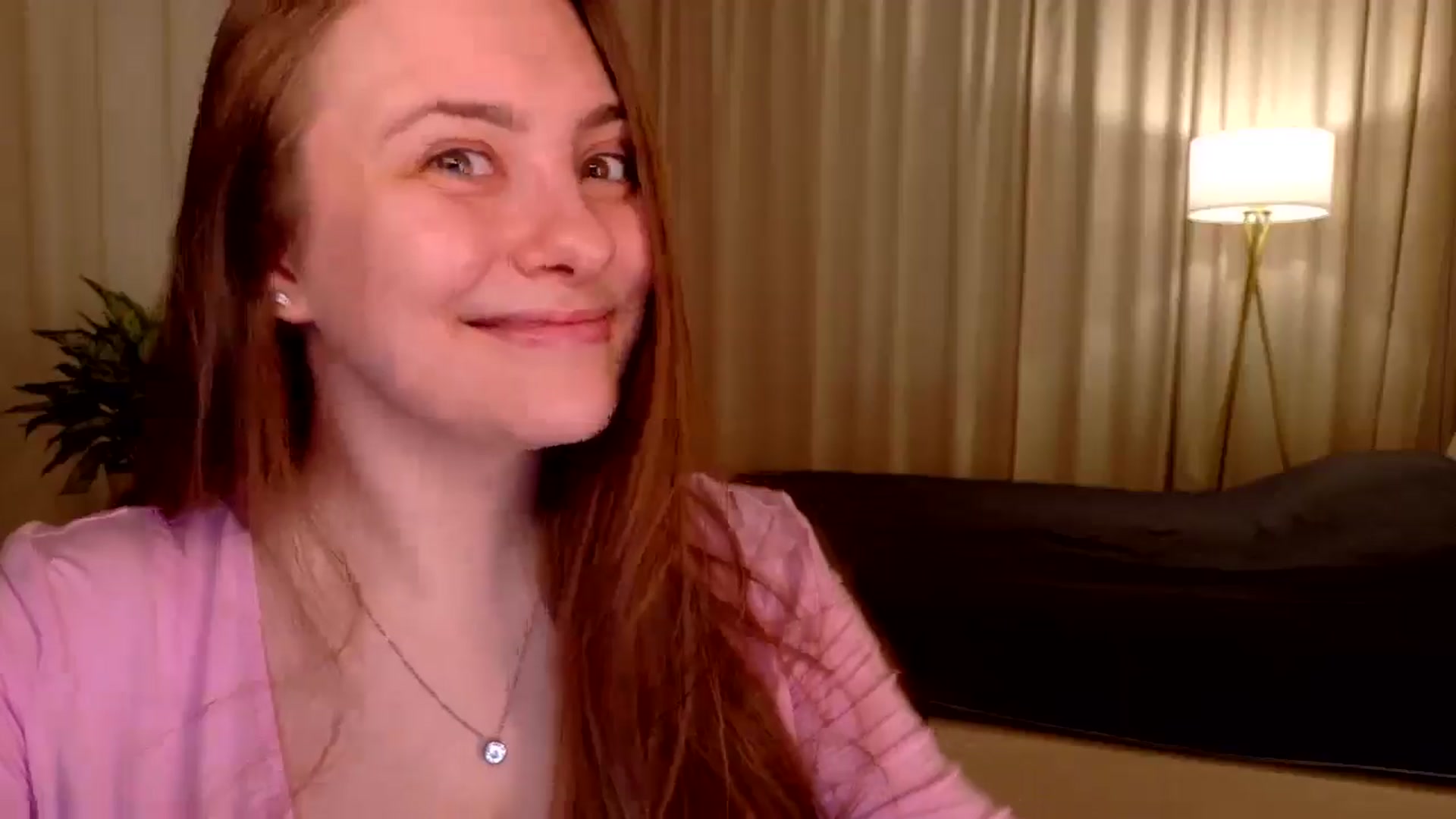 Gallery image thumbnail from QueenOfTease_'s myfreecams stream on, 04/05/2026, 07:04 image 16 of 20
