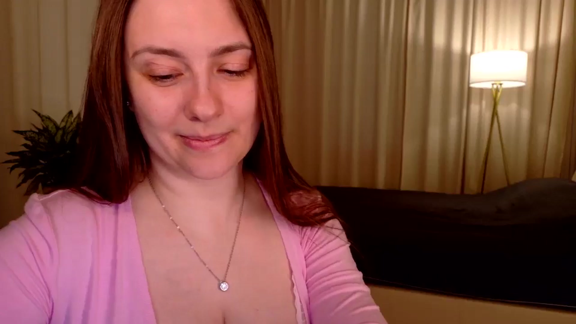 Gallery image thumbnail from QueenOfTease_'s myfreecams stream on, 04/05/2026, 07:04 image 19 of 20