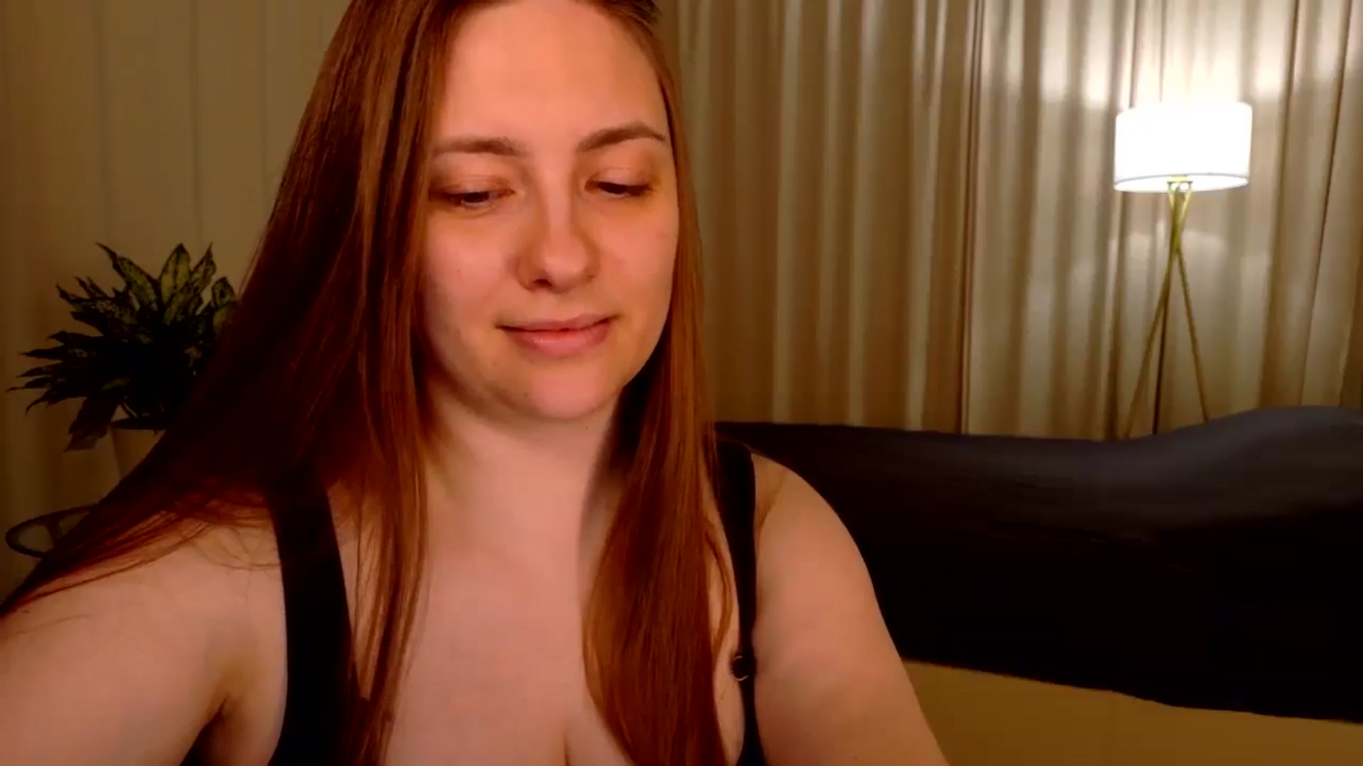 Gallery image thumbnail from QueenOfTease_'s myfreecams stream on, 04/06/2026, 05:58 image 17 of 20