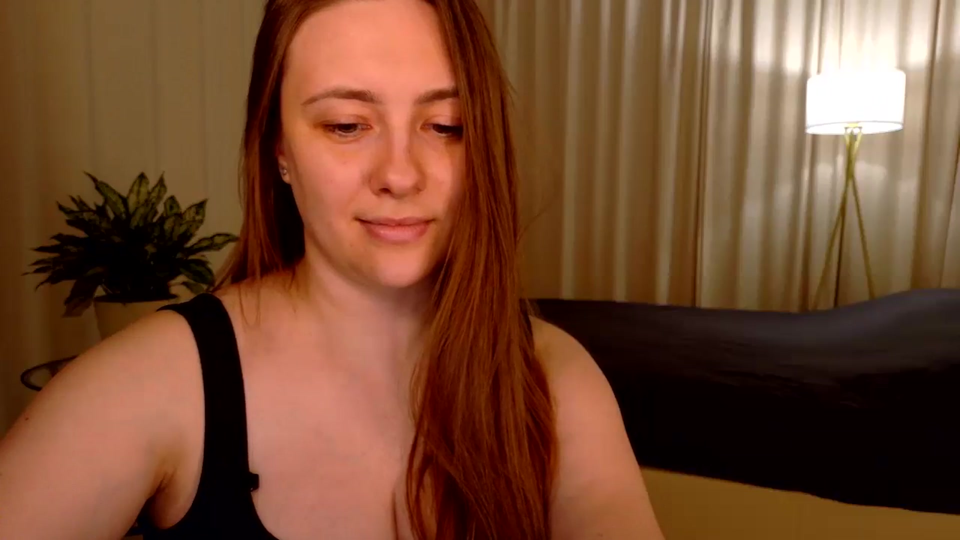 Gallery image thumbnail from QueenOfTease_'s myfreecams stream on, 04/06/2026, 05:58 image 9 of 20