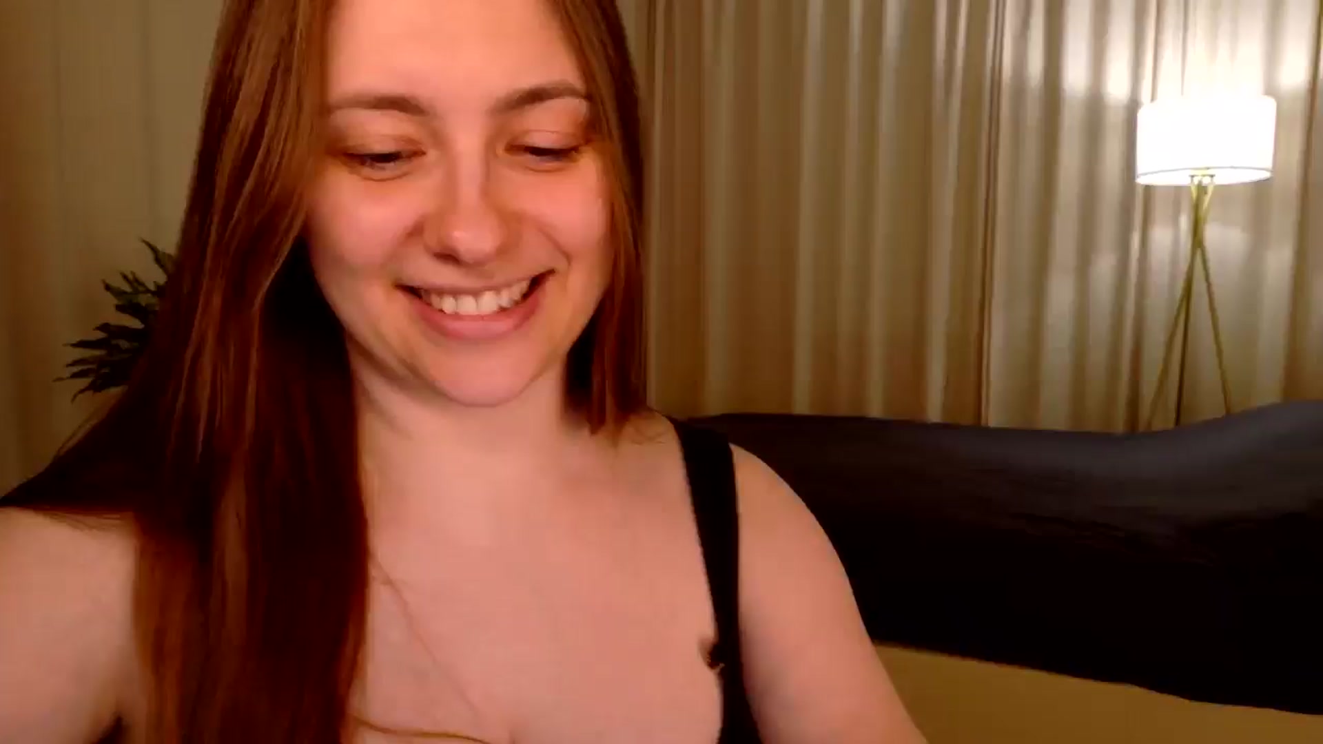 Gallery image thumbnail from QueenOfTease_'s myfreecams stream on, 04/06/2026, 06:39 image 14 of 20