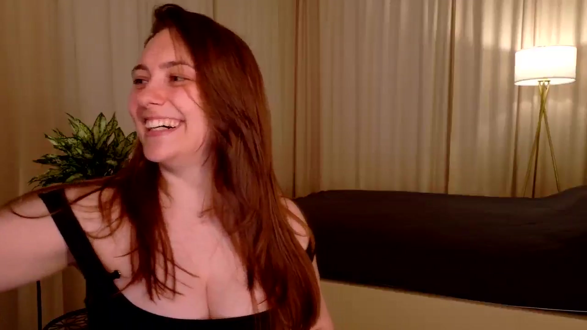 Gallery image thumbnail from QueenOfTease_'s myfreecams stream on, 04/07/2026, 07:59 image 19 of 20